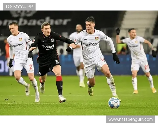 法兰克福本赛季定位球表现稳健，攻防效率持续提升