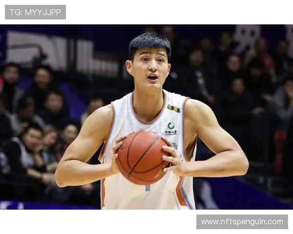 努涅斯与桑切斯：南美前锋风格差异及战术适配分析